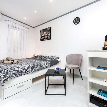 Apartment Leo Rovinj Zewnętrze zdjęcie