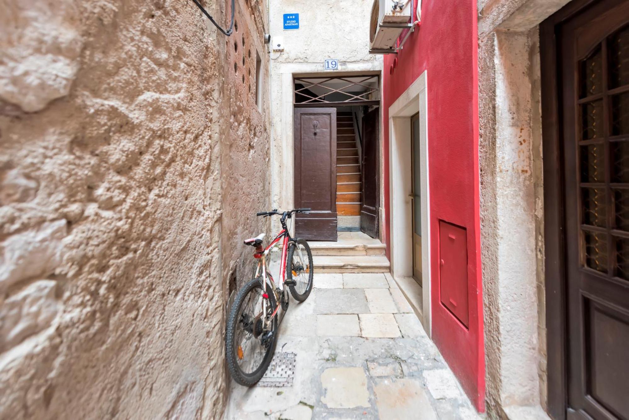 Apartment Leo Rovinj Zewnętrze zdjęcie