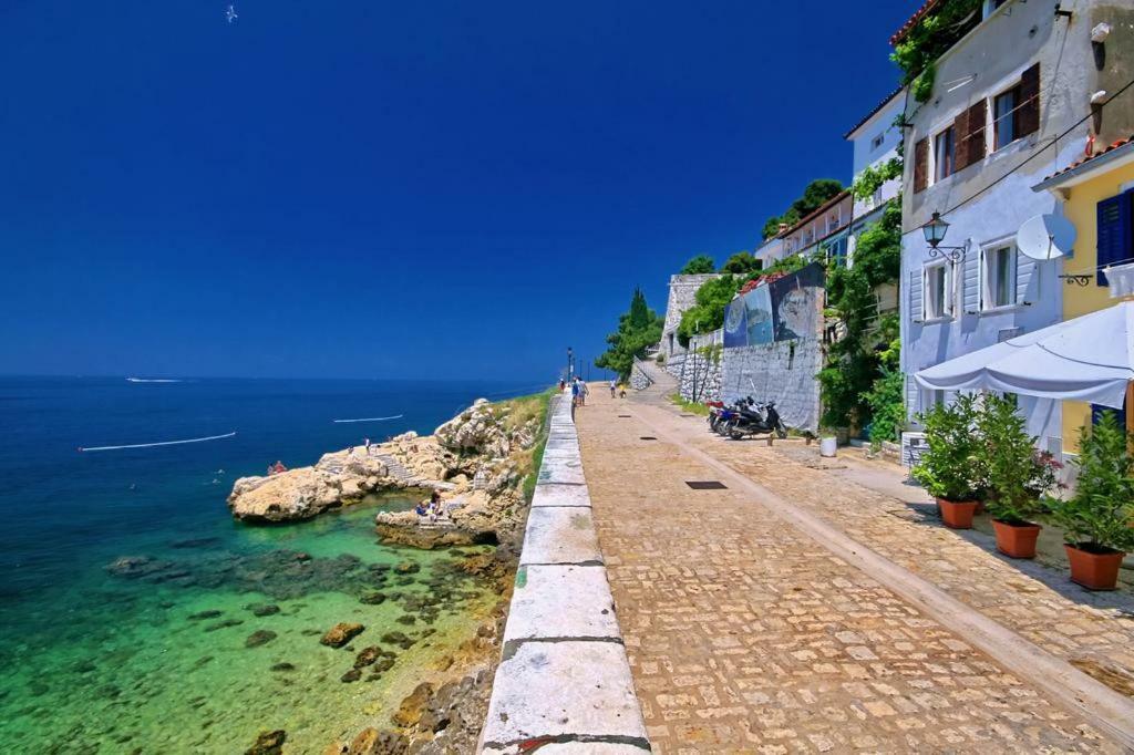 Apartment Leo Rovinj Zewnętrze zdjęcie